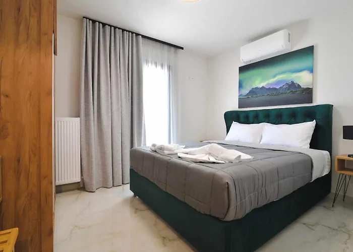 Anemos Luxury Apartament *