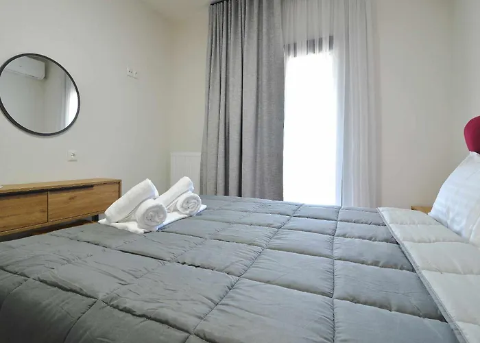 Anemos Luxury Apartament *