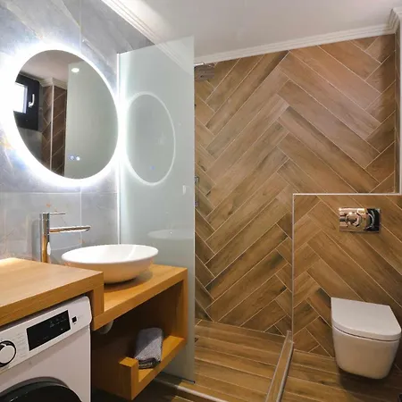 Anemos Luxury * Leptokaria