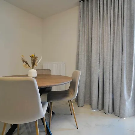 Anemos Luxury * Leptokaria
