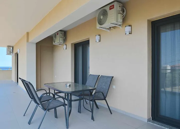 Anemos Luxury * Leptokaria