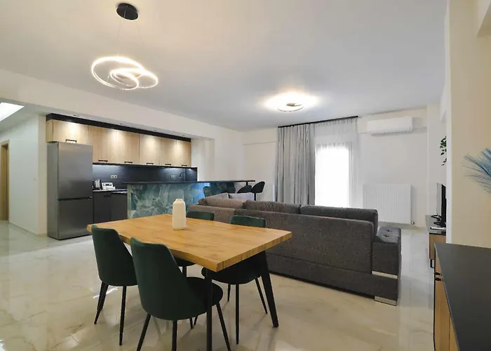 Anemos Luxury *