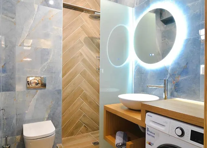 Anemos Luxury * Leptokaria