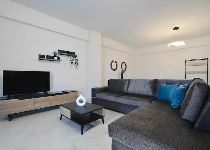Anemos Luxury * Leptokaria