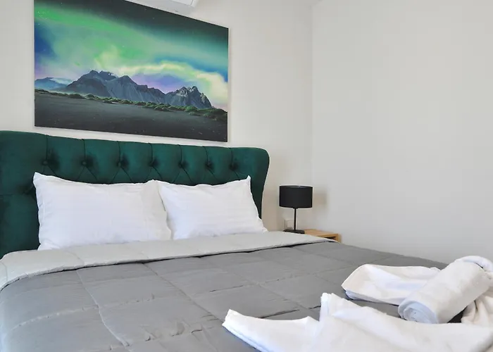 Anemos Luxury *