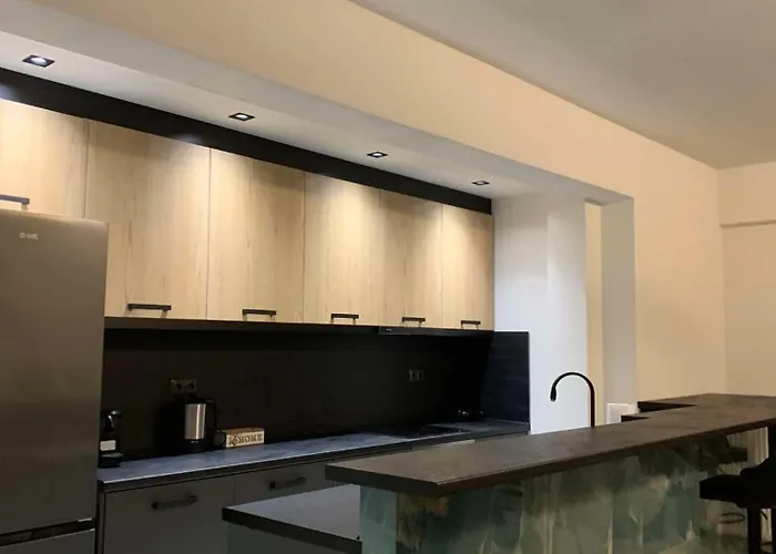 Anemos Luxury * Leptokaria
